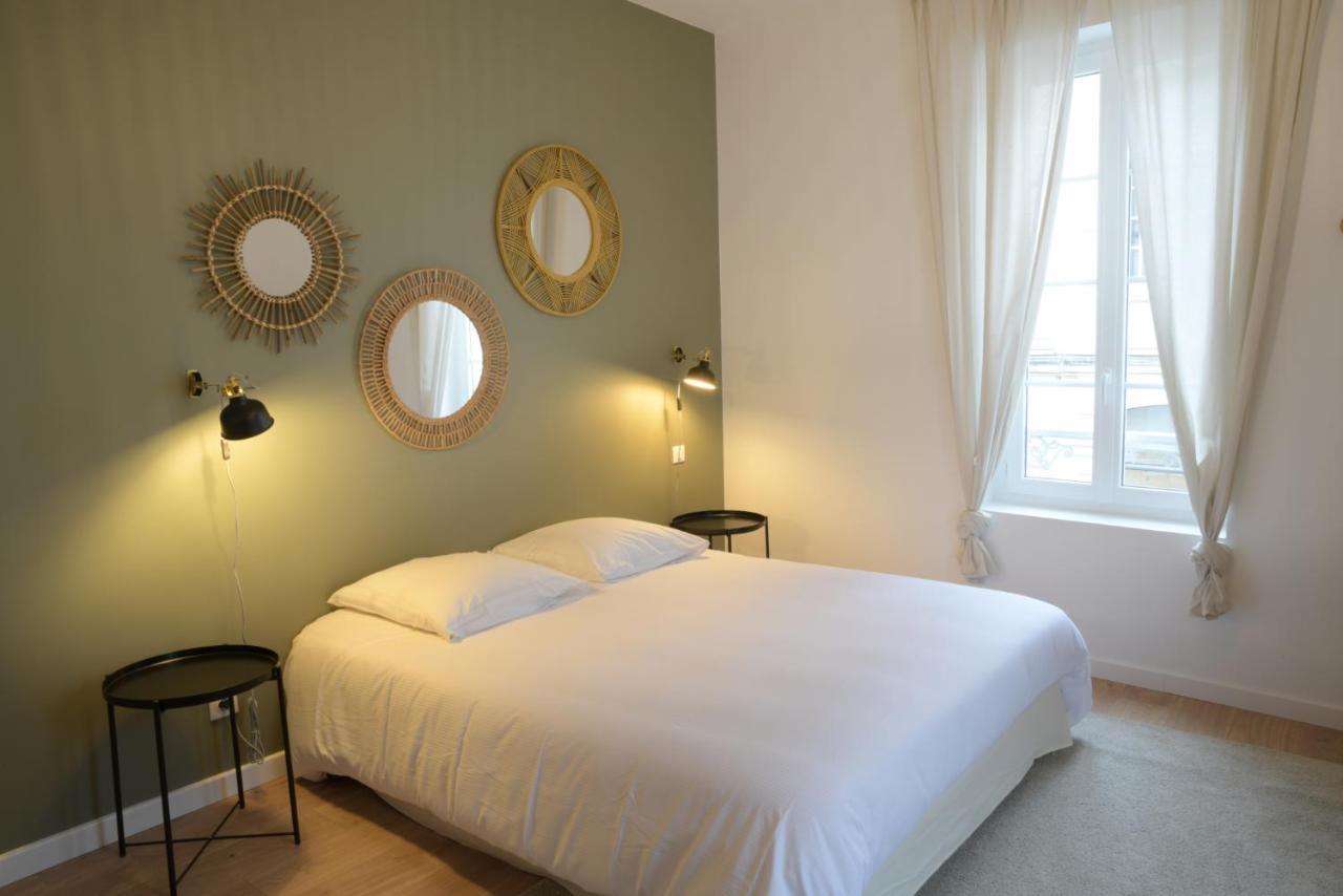 T3 De Charme Situe En Hyper Centre Avec Wifi, Linge, Draps, Savons Et Serviettes Fournis Cognac Ngoại thất bức ảnh
